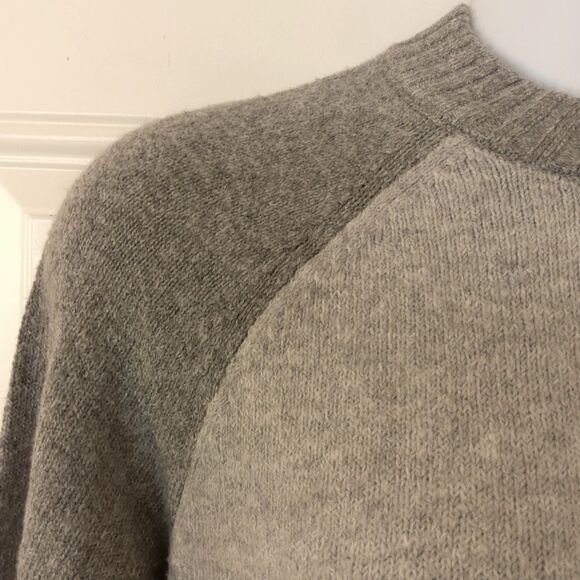 Time and Tru light gray dark gray and black crew neck pullover sweater - Picture 6 of 12